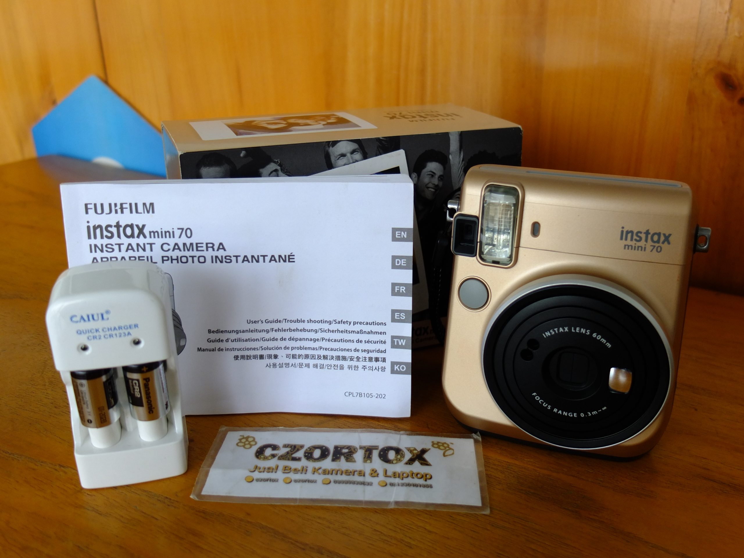 Fujifilm Instax Mini 70 JUAL BELI KAMERA BEKAS JUAL BELI LAPTOP