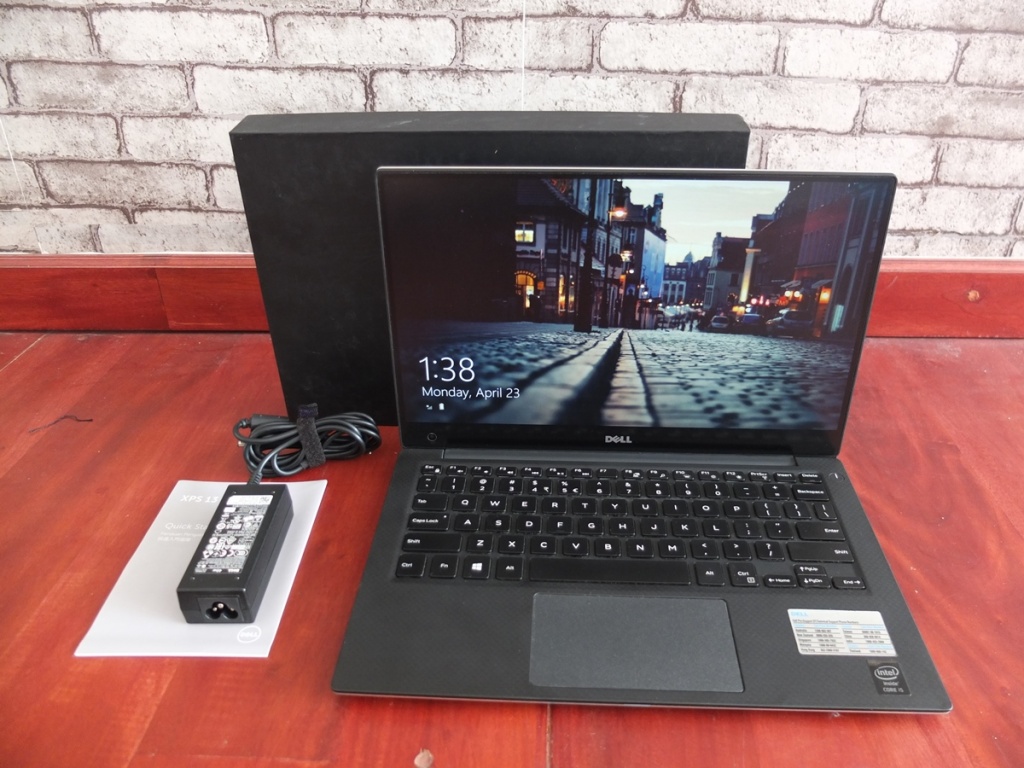 Jual Beli Laptop Kamera | surabaya | sidoarjo | malang | gersik | krian | Dell XPS 13 Infinity Edge Display