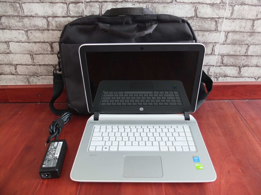 Jual Beli Laptop Kamera | surabaya | sidoarjo | malang | gersik | krian | Hp Pavilion 14-v201TX Core i5 5200U