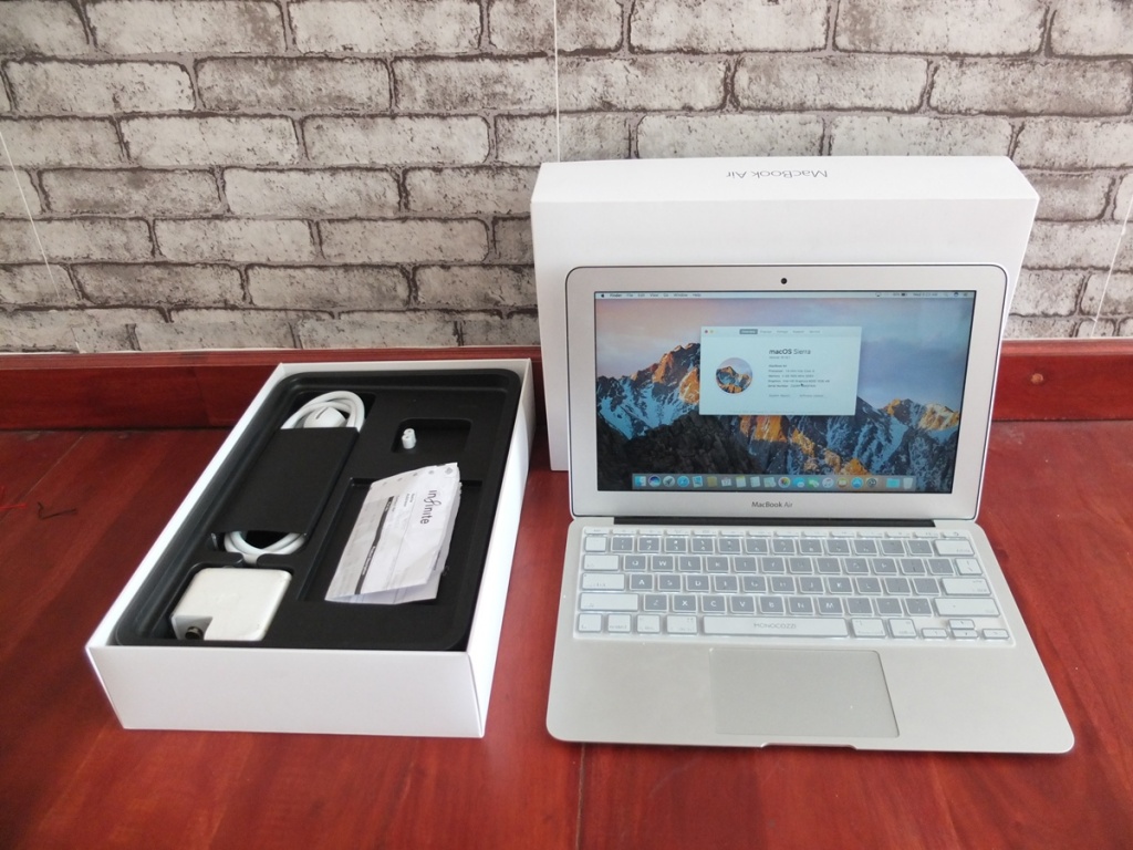 Jual Beli Laptop Kamera | surabaya | sidoarjo | malang | gersik | krian | Macbook Air MJVM2 Core i5