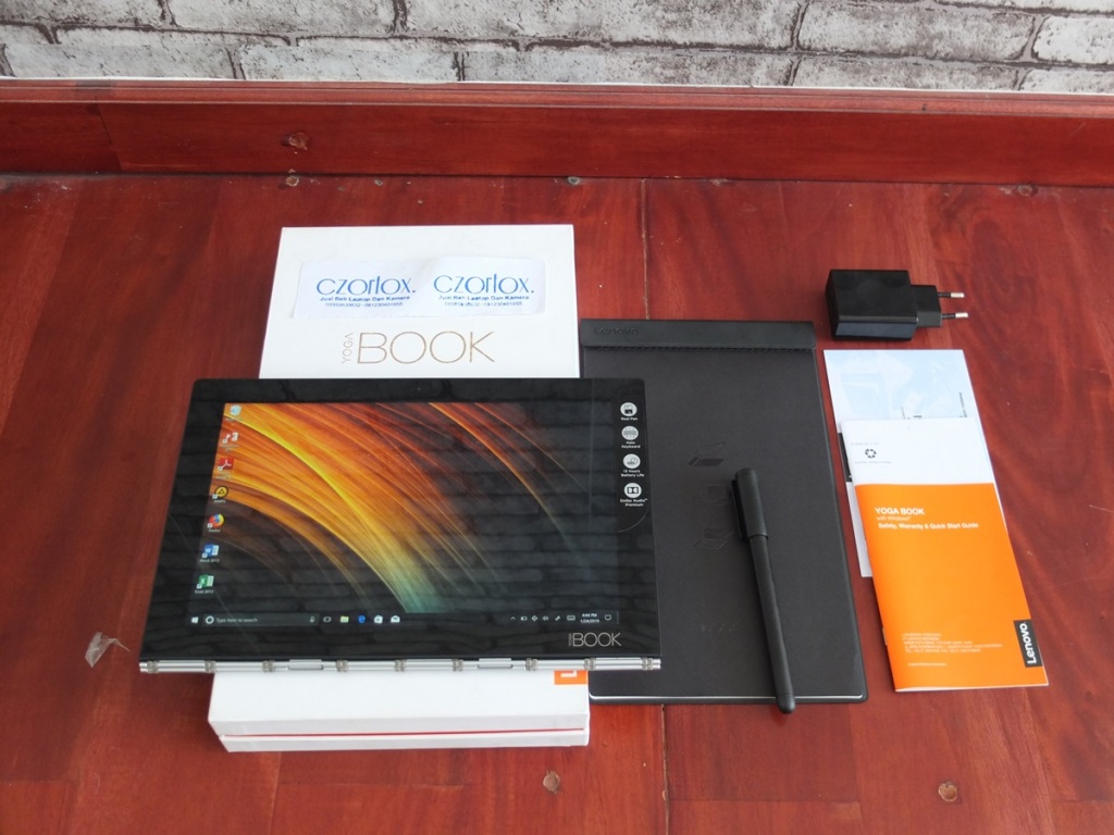 Jual Beli Laptop Kamera | surabaya | sidoarjo | malang | gersik | krian | Lenovo Yoga Book