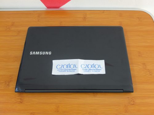 Ultrabook Samsung Ativ 9 Touchscreen Quad Core | Jual Beli Laptop Surabaya