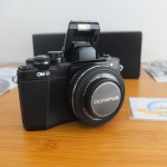 Olympus OM-D EM10 Mark II Like New Istimewa