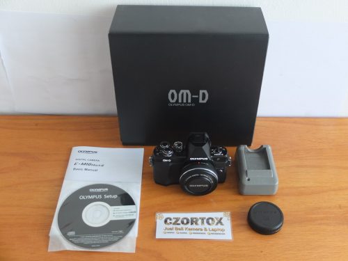 Olympus OM-D EM10 Mark II Sc 1.xxx Like New