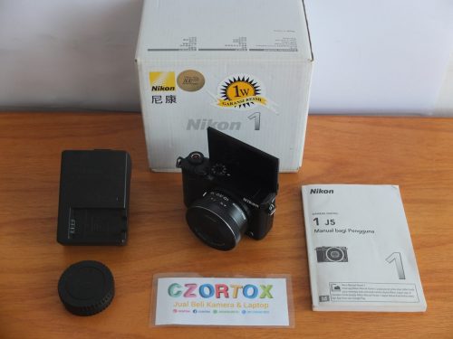 Nikon 1 J5 Lensa Kit 10-30mm Video 4K