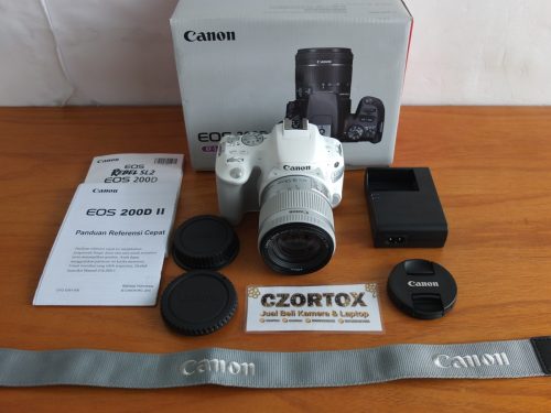 Canon 200D Kit 18-55mm Umur 2 Hari Istimewa Garansi Sampai Oktober 2020