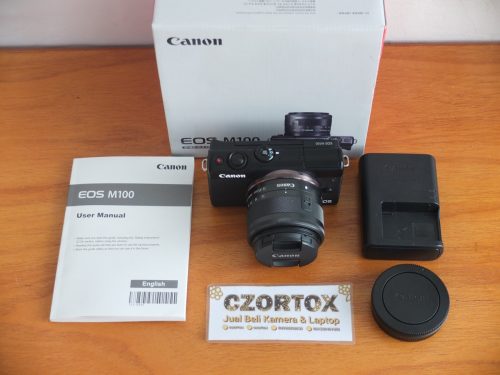 Canon M100 Kit 15-45mm Flip Screen Like New