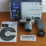 Olympus E-PL6 Lensa 14-42 mm Touchscreen