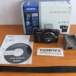 Olympus E-PL7 Lensa Body Only