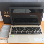 Asus X541UVK Core i3-6006U GeForce 920MX Ram 4gb HDD 1TB 