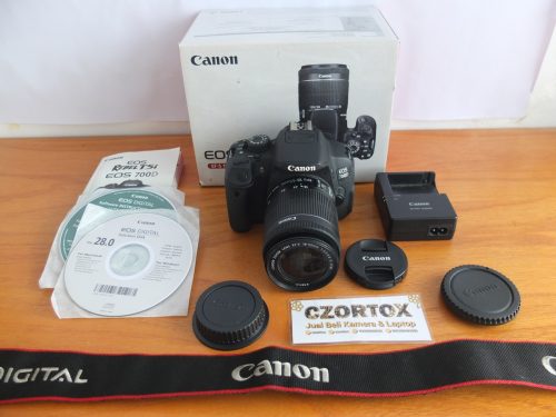Canon 700D Kit 18-55mm IS STM SC 24.Xxx