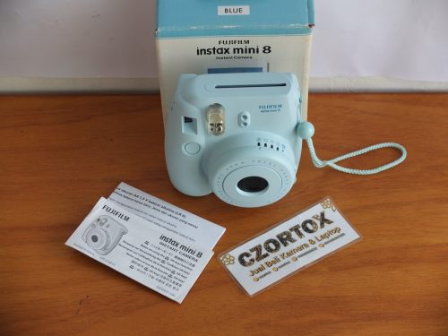 Instax Mini 8 Instant Camera Like New