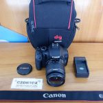 Canon 550D Lensa kit 18-55mm 