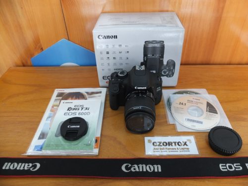 Canon 600D Lensa EF-S 18-55 Sc 12.Xxx