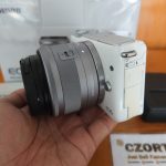 Canon M10 Lensa 15-45mm Flip WIFI