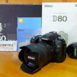 Nikon D80 kit AF-S 18-70 f3.5-4.5 SC 2.4xx