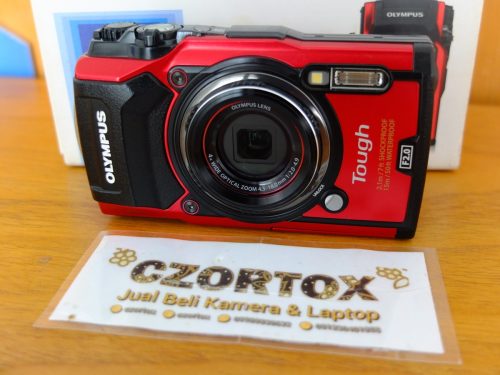 Olympus Tough TG-5 4K WiFi Waterproof