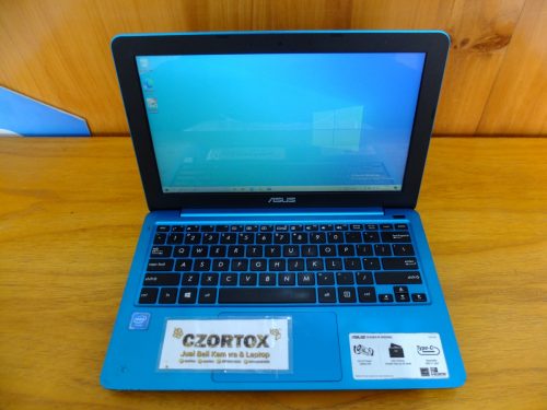 Asus E202SA Celeron N3050 Ram 2gb HDD 500gb