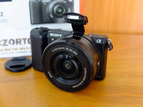 Sony a5100 Kit 16-50mm f3.5-5.6 OSS