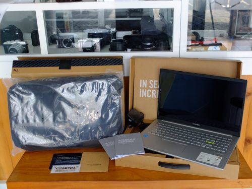 ASUS VivoBook 15 K513E i3-1115G4 Ram 4GB SSD 256GB OLED