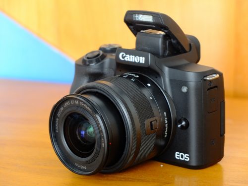 Canon Eos Kiss M/M50 Kit 15-45mm IS STM