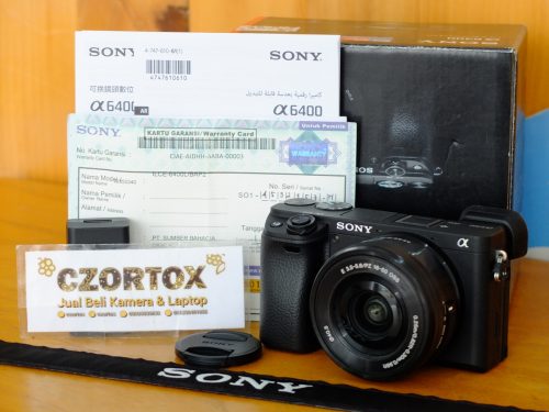 Sony A6400 Lensa 16-50mm OSS Black