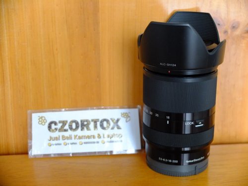 Sony E-Mount 18-200mm F3.5-6.3 OSS LE