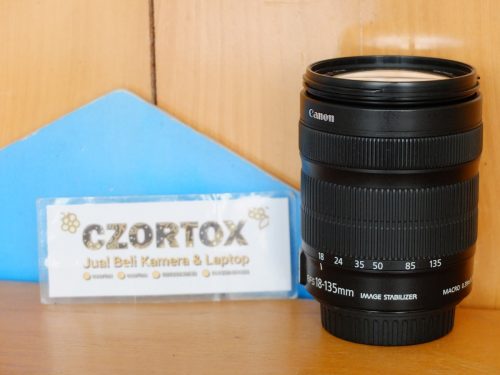 Lensa Canon 18-135mm IS STM