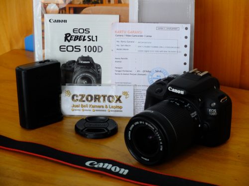 Canon EOS 100D Kit 18-55mm IS STM