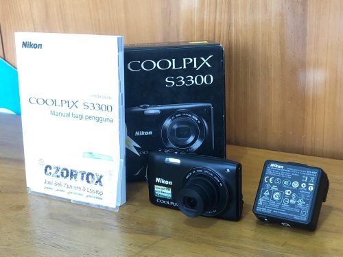 Nikon Coolpix S3300 16 MP Digital Camera with 6x Zoom