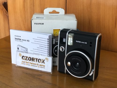 Fujifilm Instax Mini 40 Instant Camera