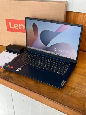 Lenovo IdeaPad Slim 3 14AMN8 Ryzen 5 7520U Ram 8GB SSD 512GB 14inch FHD