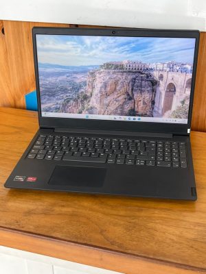 Lenovo V15 Ryzen 3 3250U Ram 8gb SSD 256gb