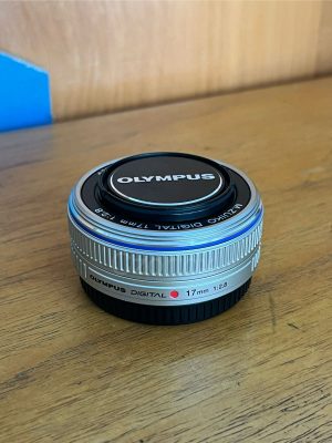 Olmypus M.Zuiko 17mm F2.8