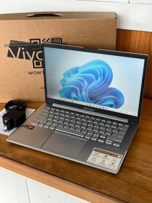 Asus Vivobook Go 14 E1404FA Ryzen 5 7520U Ram 8GB SSD 512GB