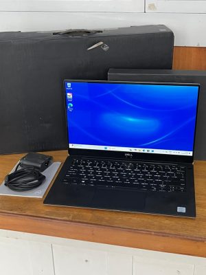 Dell XPS 13 9370 i7-8550U Ram 8GB SSD 256GB FHD