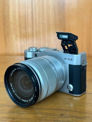 Fujifilm X-A3 Lensa Kit 16-50mm