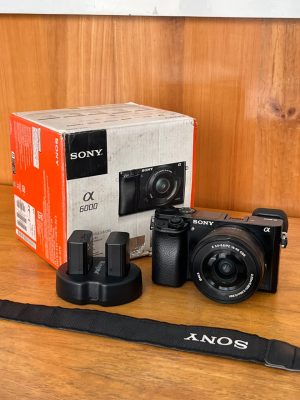 Sony A6000 Kit 16-50mm OSS
