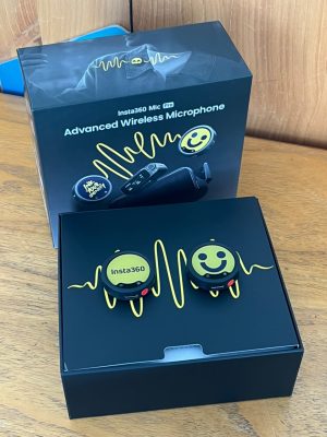 Insta360 Mic Pro (2TX + 1RX + Charging Case)