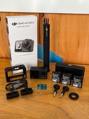 DJI Osmo Action 4 Adventure Combo